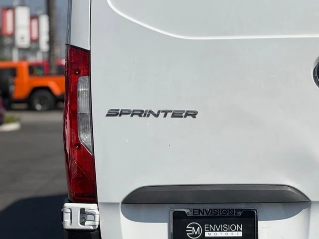 2023 Mercedes-Benz VS30 Sprinter - Image 12 of 21