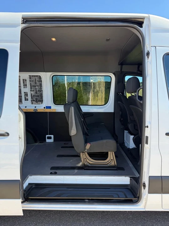 2023 Mercedes-Benz VS30 Sprinter - Image 4 of 5