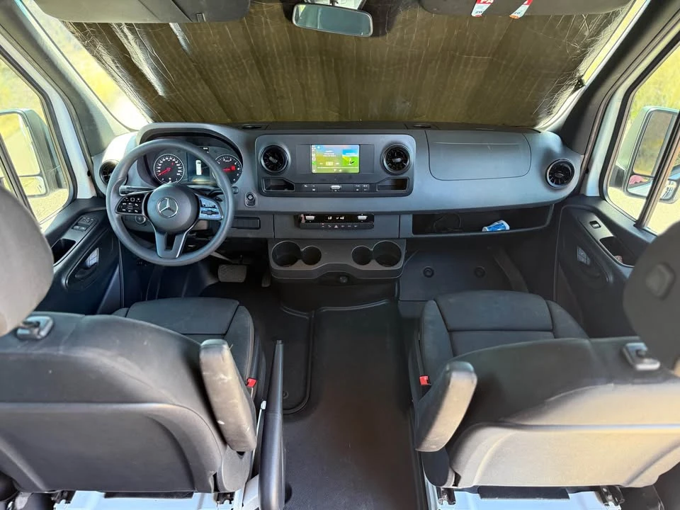 2023 Mercedes-Benz VS30 Sprinter - Image 3 of 5
