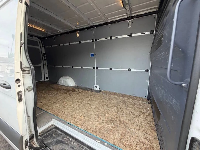 2023 Mercedes-Benz VS30 Sprinter - Image 12 of 12