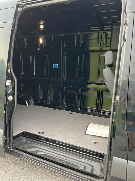 2023 Mercedes-Benz VS30 Sprinter - Image 17 of 17