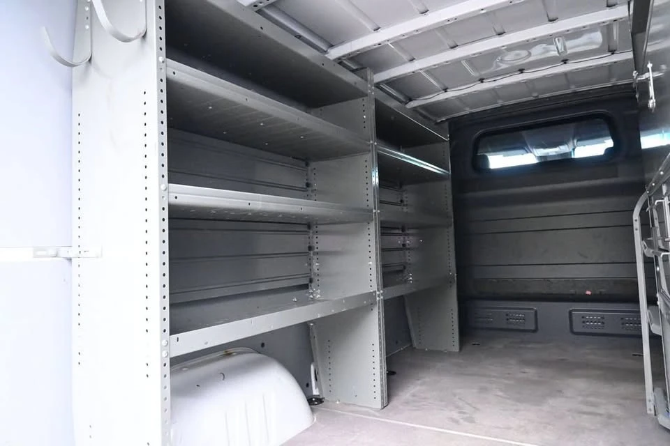 2023 Mercedes-Benz VS30 Sprinter - Image 11 of 19