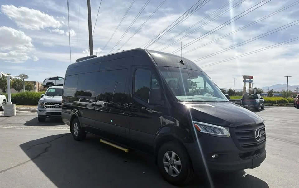 2023 Mercedes-Benz VS30 Sprinter - Image 7 of 10
