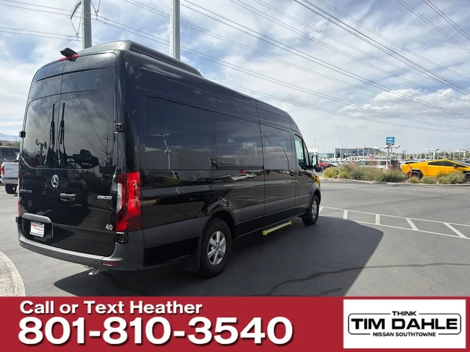 2023 Mercedes-Benz VS30 Sprinter - Image 5 of 10