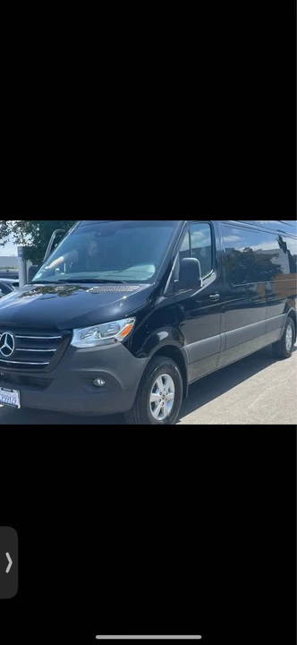2023 Mercedes-Benz VS30 Sprinter - Image 2 of 6