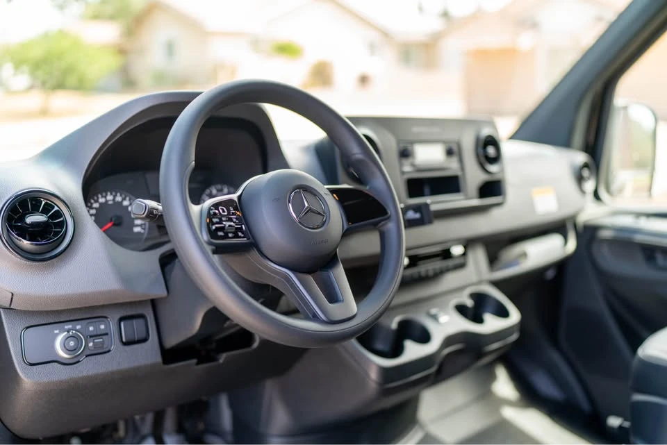 2023 Mercedes-Benz VS30 Sprinter - Image 17 of 17