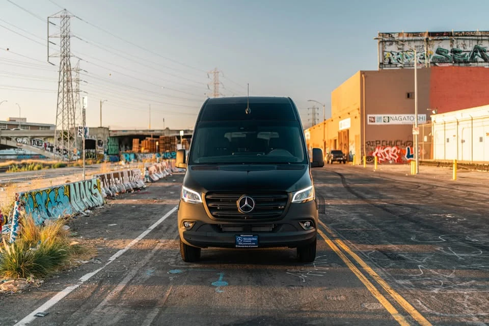 2023 Mercedes-Benz VS30 Sprinter - Image 3 of 17