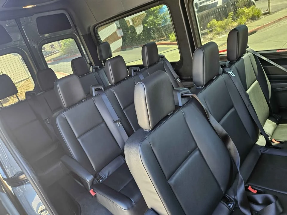 2023 Mercedes-Benz VS30 Sprinter - Image 5 of 6