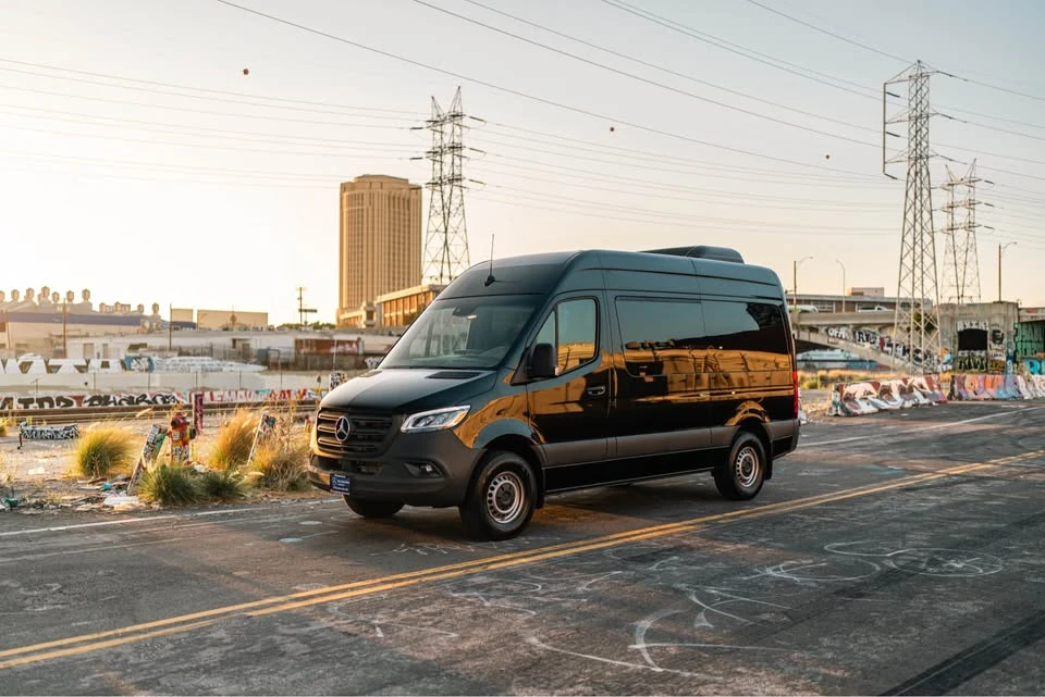 2023 Mercedes-Benz VS30 Sprinter - Image 4 of 17