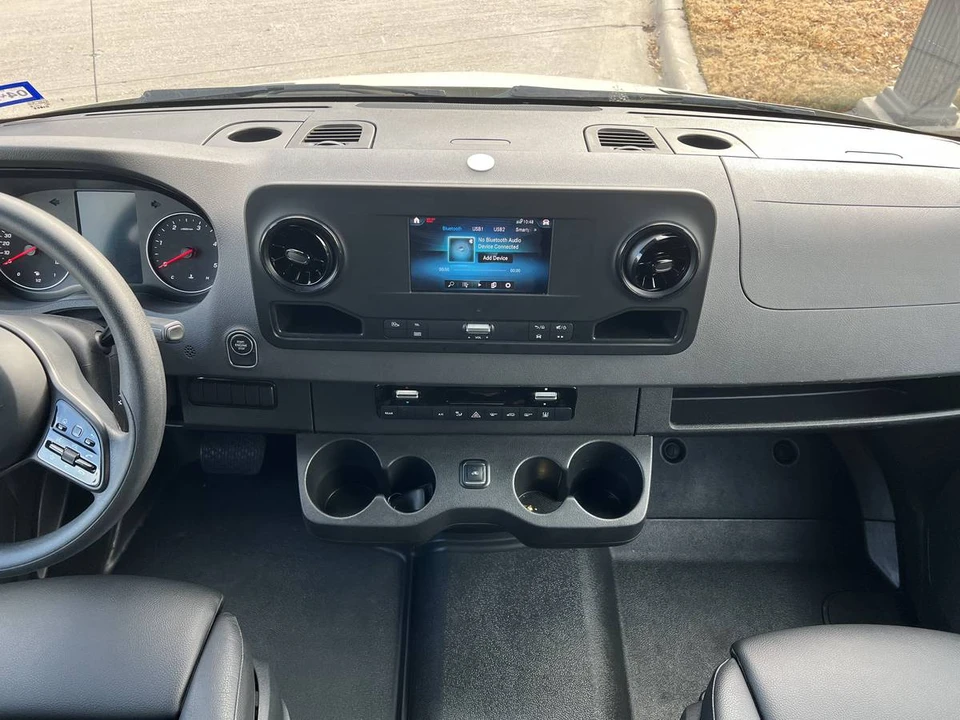 2023 Mercedes-Benz VS30 Sprinter - Image 9 of 16