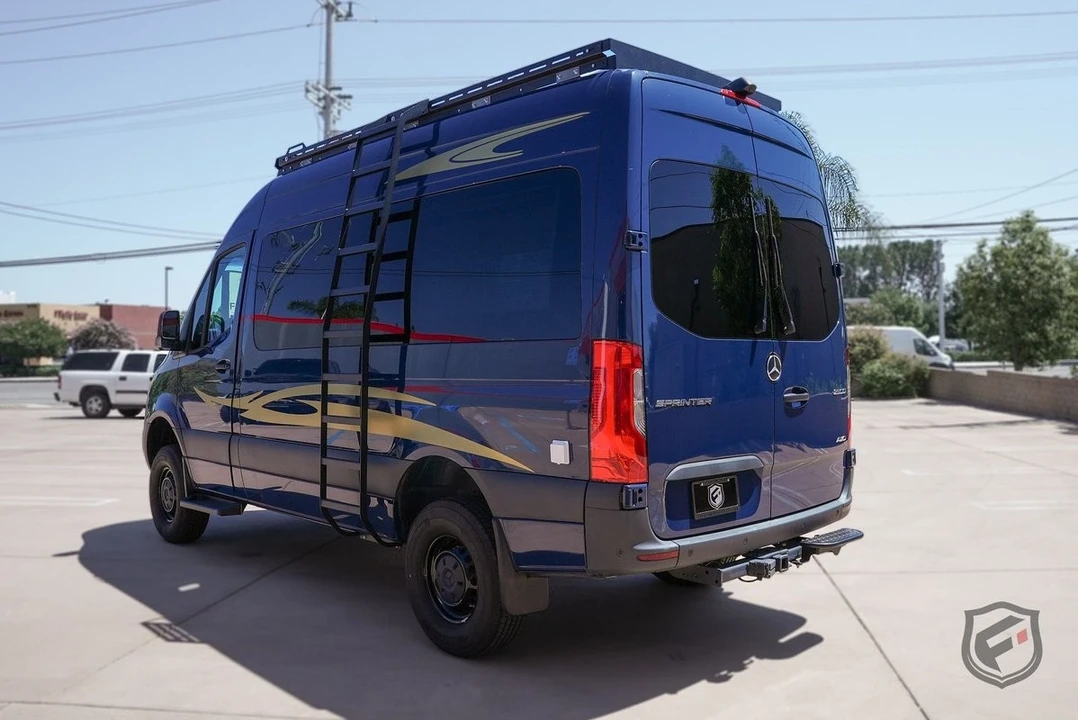 2023 Mercedes-Benz VS30 Sprinter - Image 8 of 12