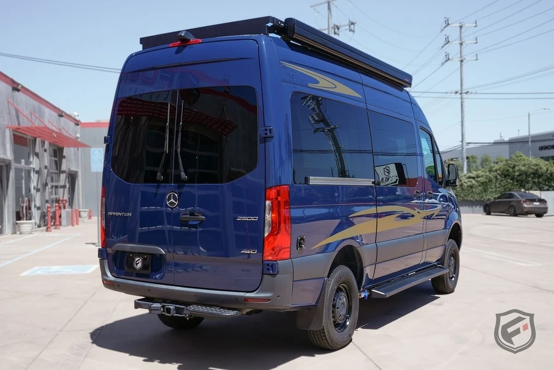 2023 Mercedes-Benz VS30 Sprinter - Image 10 of 12