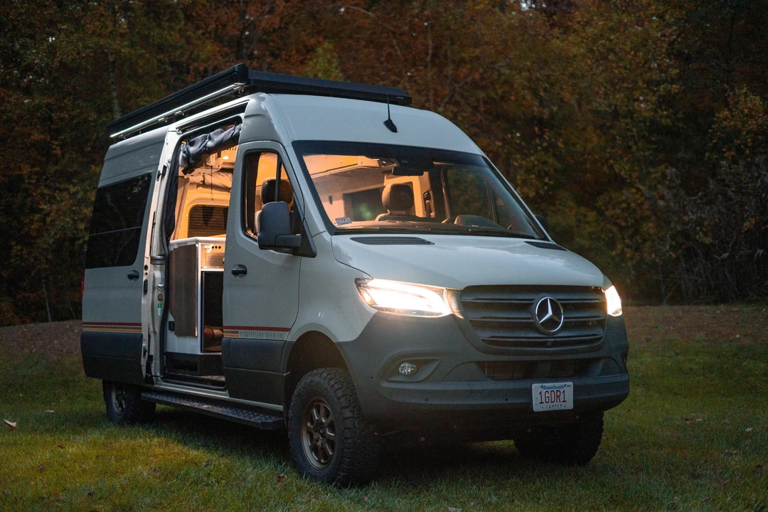 2023 Mercedes-Benz VS30 Sprinter - Image 11 of 31
