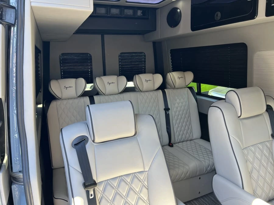 2023 Mercedes-Benz VS30 Sprinter - Image 16 of 19