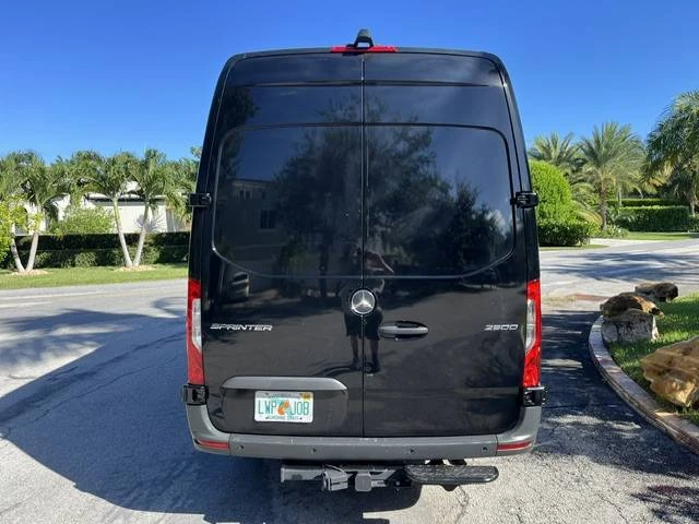 2023 Mercedes-Benz VS30 Sprinter - Image 3 of 8