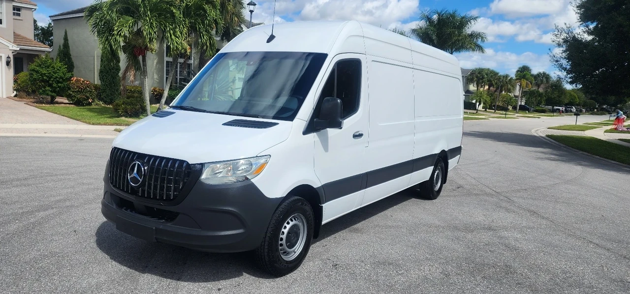 2023 Mercedes-Benz VS30 Sprinter - Image 7 of 21