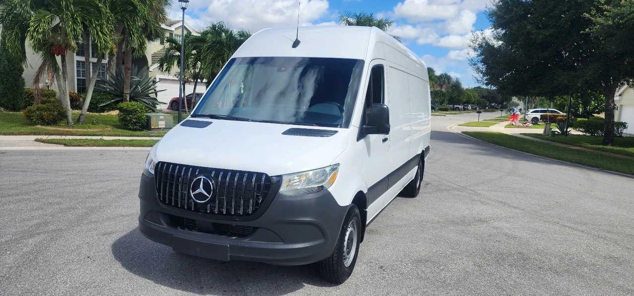 2023 Mercedes-Benz VS30 Sprinter - Image 6 of 21
