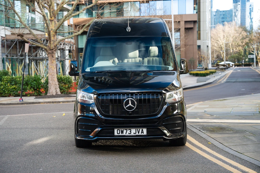 2023 Mercedes-Benz VS30 Sprinter - Image 2 of 16