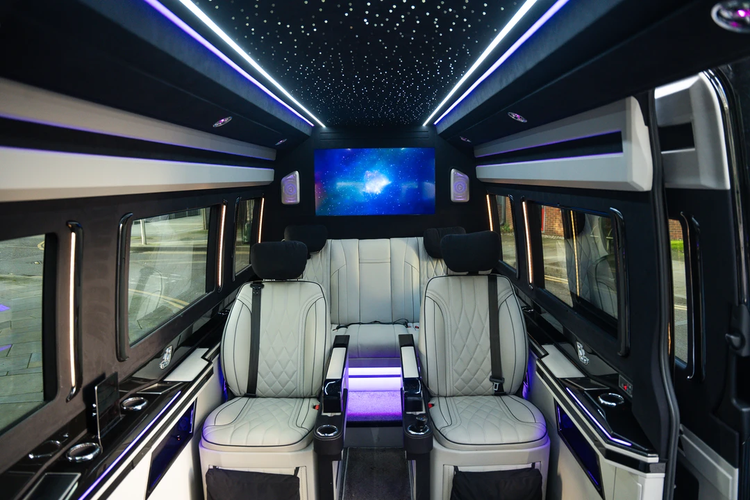 2023 Mercedes-Benz VS30 Sprinter - Image 4 of 16