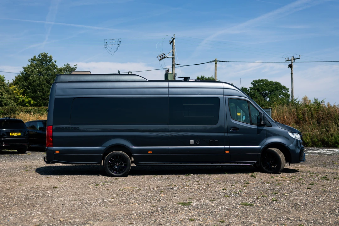 2023 Mercedes-Benz VS30 Sprinter - Image 3 of 31