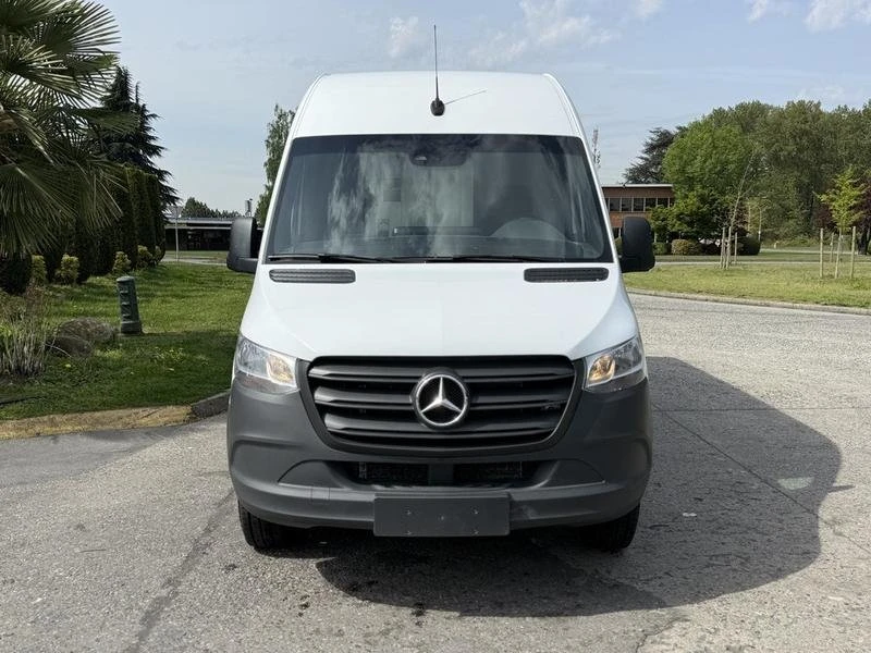 2023 Mercedes-Benz VS30 Sprinter - Image 3 of 19