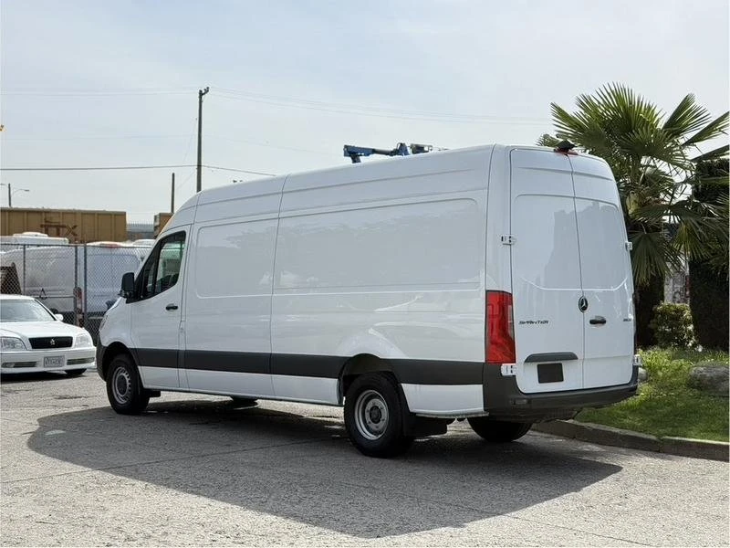 2023 Mercedes-Benz VS30 Sprinter - Image 5 of 19