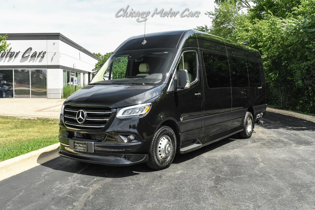 2023 Mercedes-Benz VS30 Sprinter - Image 2 of 21