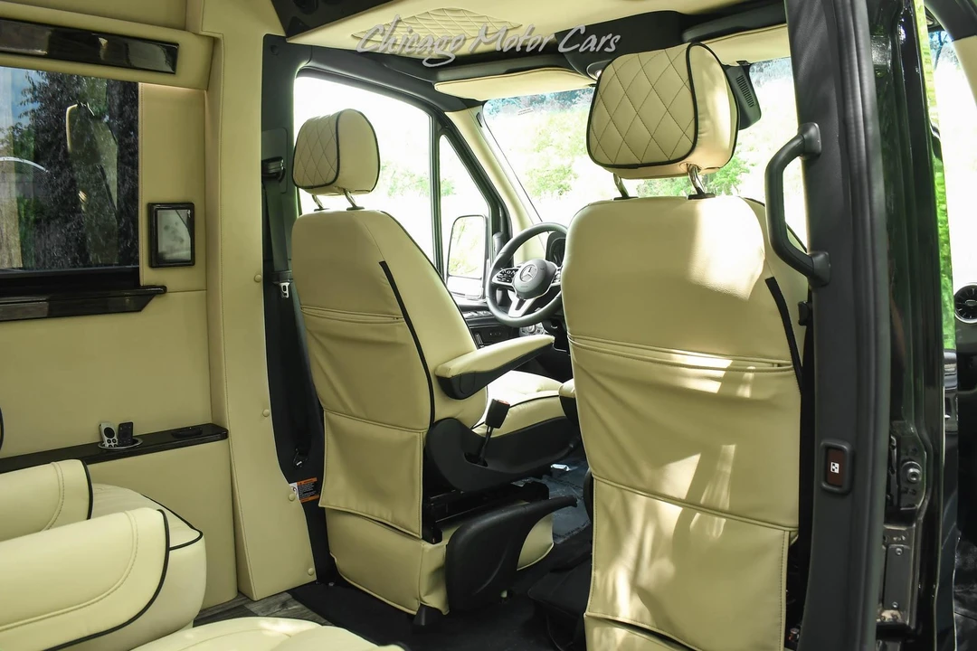 2023 Mercedes-Benz VS30 Sprinter - Image 20 of 21