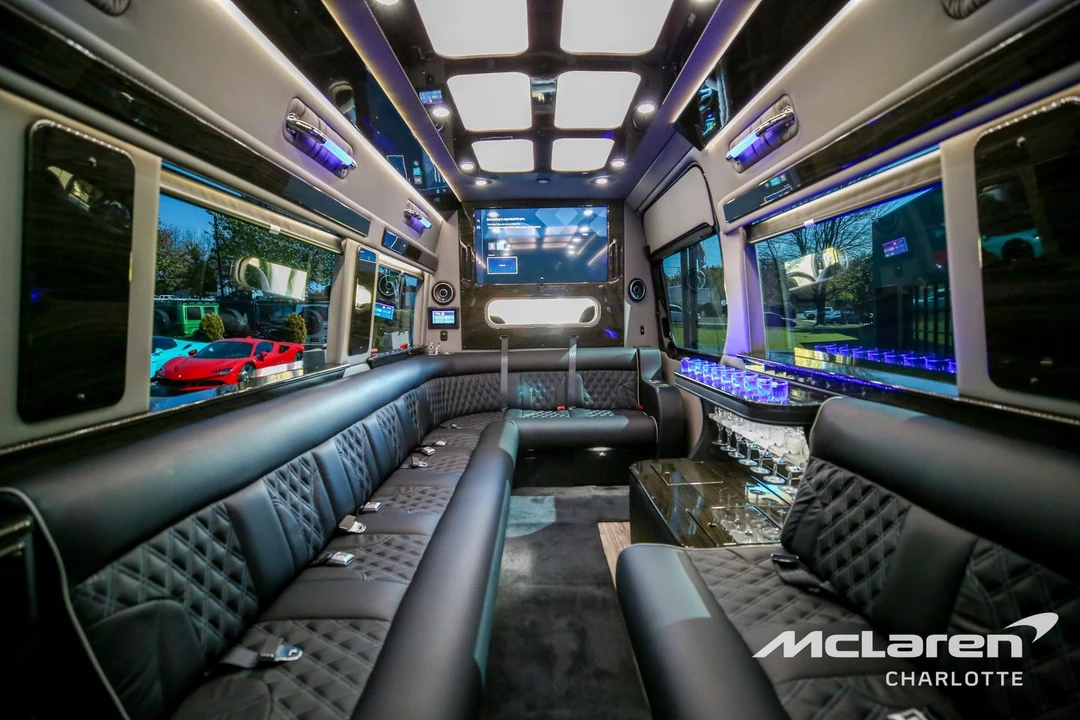2023 Mercedes-Benz VS30 Sprinter - Image 17 of 21