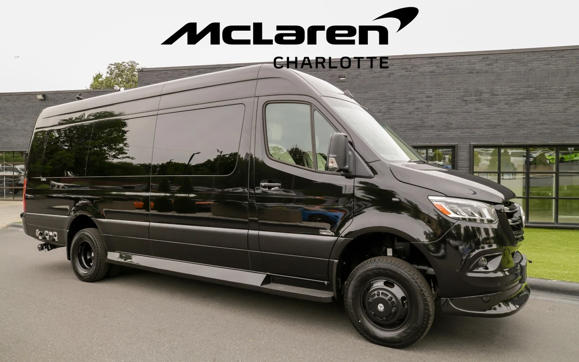 2023 Mercedes-Benz VS30 Sprinter - Image 2 of 21