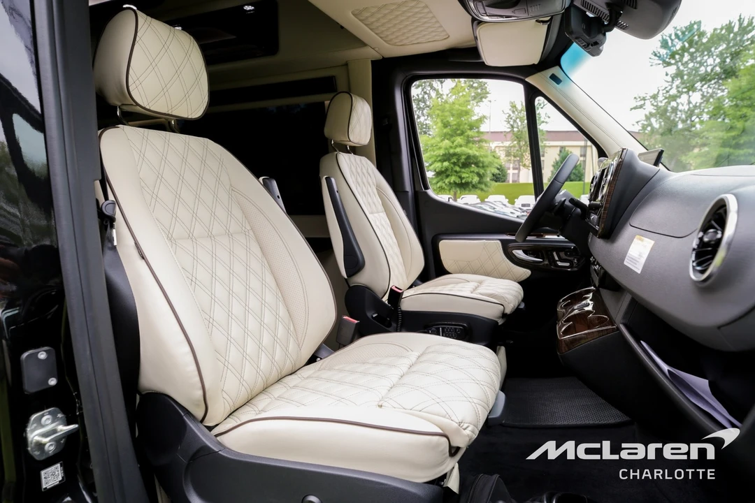 2023 Mercedes-Benz VS30 Sprinter - Image 18 of 21