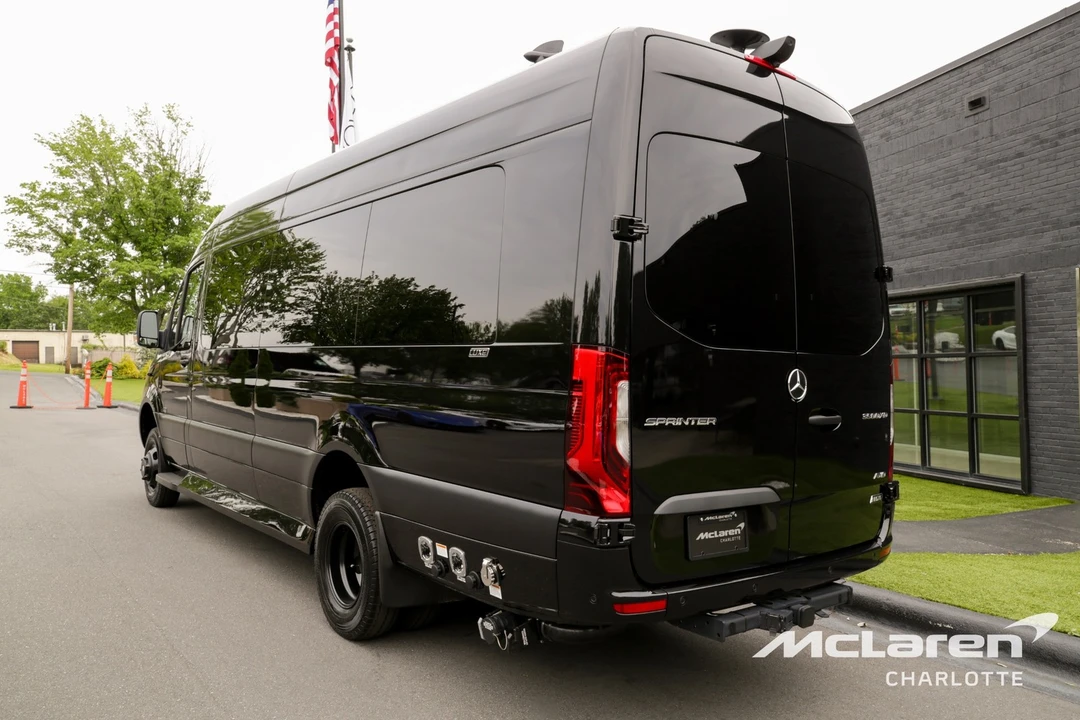 2023 Mercedes-Benz VS30 Sprinter - Image 4 of 21