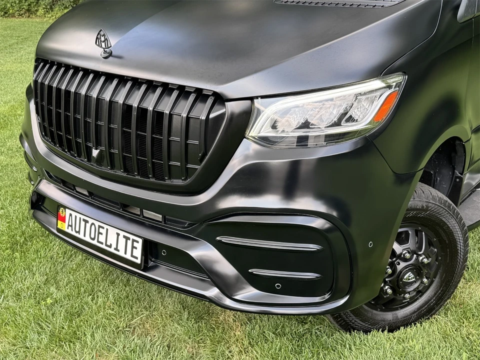 2023 Mercedes-Benz VS30 Sprinter - Image 2 of 12