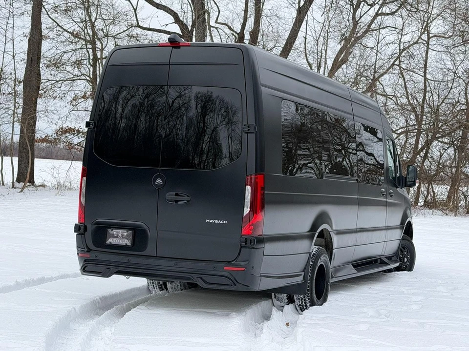 2023 Mercedes-Benz VS30 Sprinter - Image 2 of 31