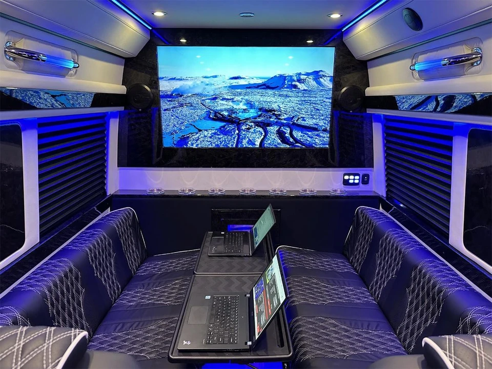 2023 Mercedes-Benz VS30 Sprinter - Image 7 of 21