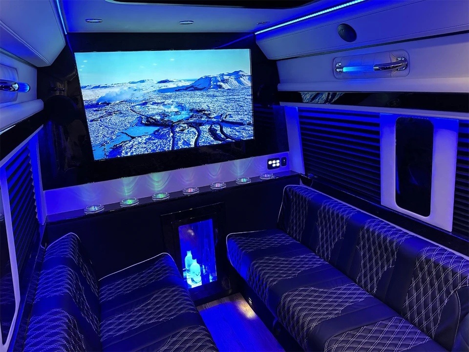 2023 Mercedes-Benz VS30 Sprinter - Image 19 of 21