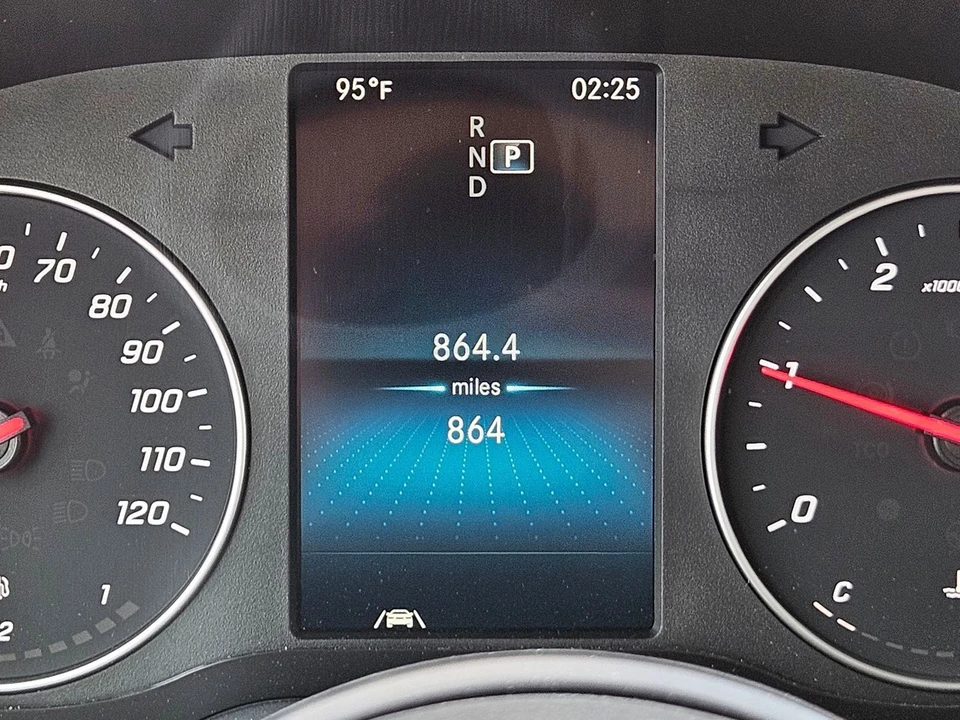 2023 Mercedes-Benz VS30 Sprinter - Image 19 of 21