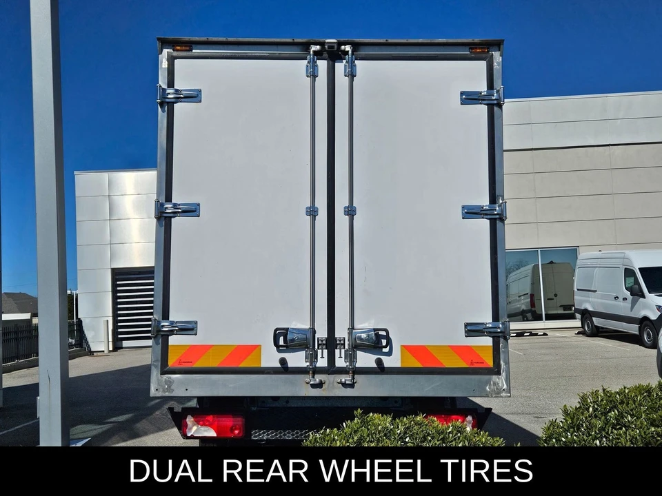 2023 Mercedes-Benz VS30 Sprinter - Image 7 of 21