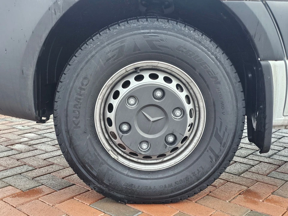 2023 Mercedes-Benz VS30 Sprinter - Image 11 of 12