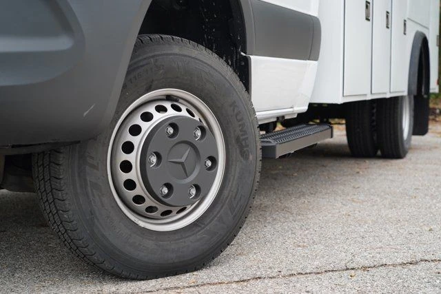 2023 Mercedes-Benz VS30 Sprinter - Image 15 of 21