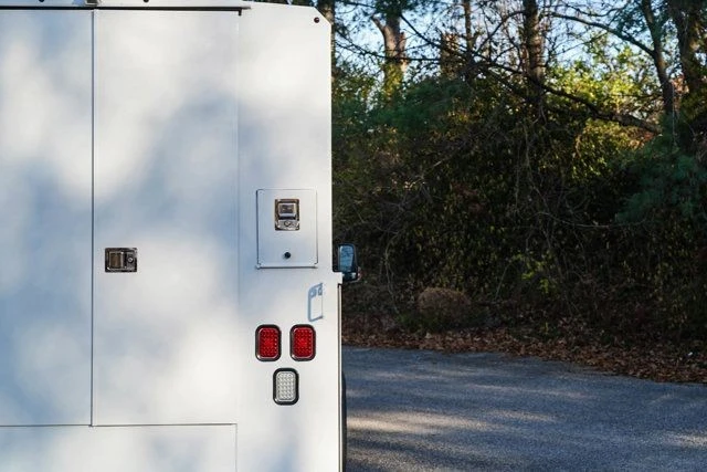 2023 Mercedes-Benz VS30 Sprinter - Image 8 of 12
