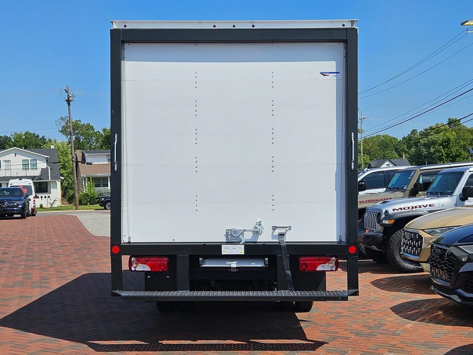 2023 Mercedes-Benz VS30 Sprinter - Image 6 of 12
