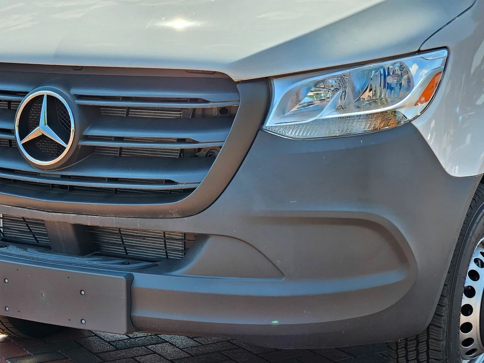 2023 Mercedes-Benz VS30 Sprinter - Image 7 of 12