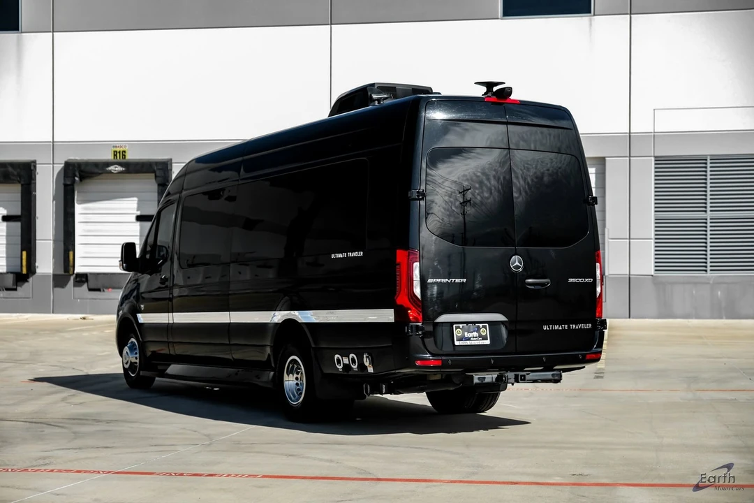 2023 Mercedes-Benz VS30 Sprinter - Image 9 of 12