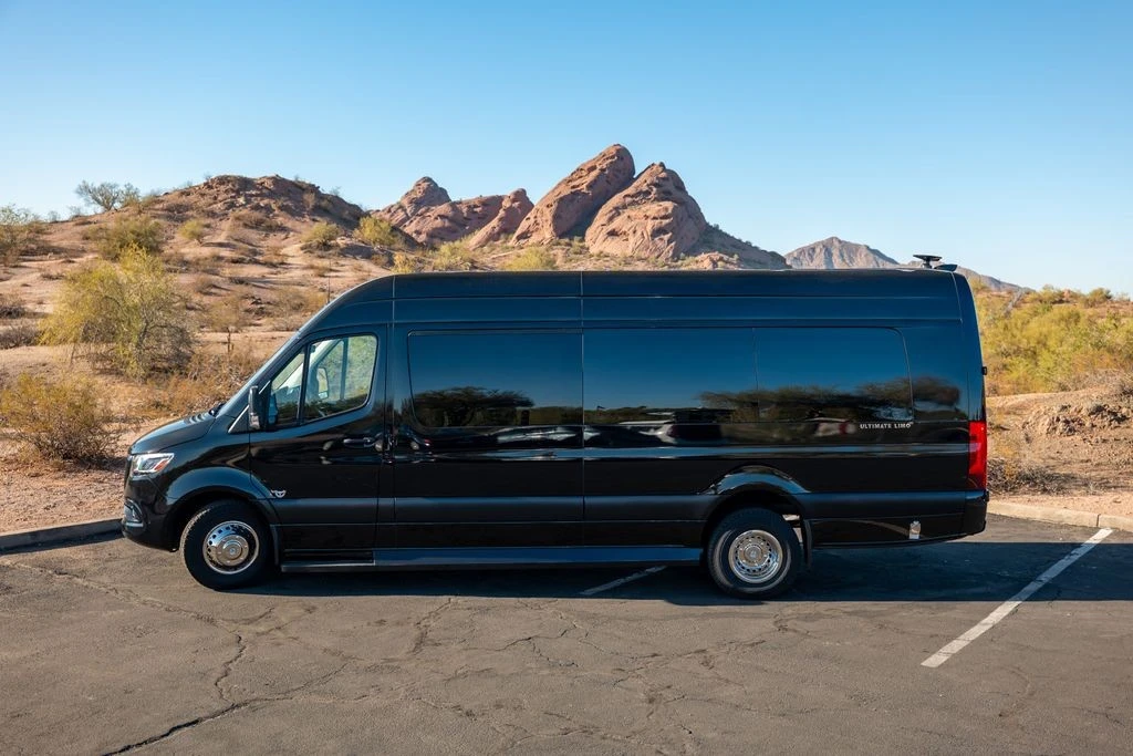 2023 Mercedes-Benz VS30 Sprinter - Image 12 of 13