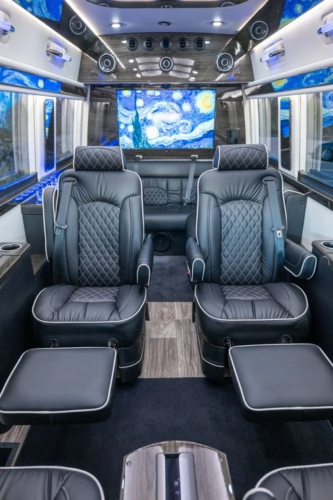 2023 Mercedes-Benz VS30 Sprinter - Image 8 of 13