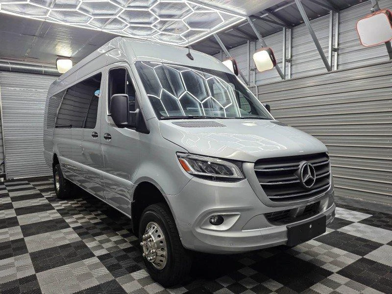 2023 Mercedes-Benz VS30 Sprinter - Image 5 of 20