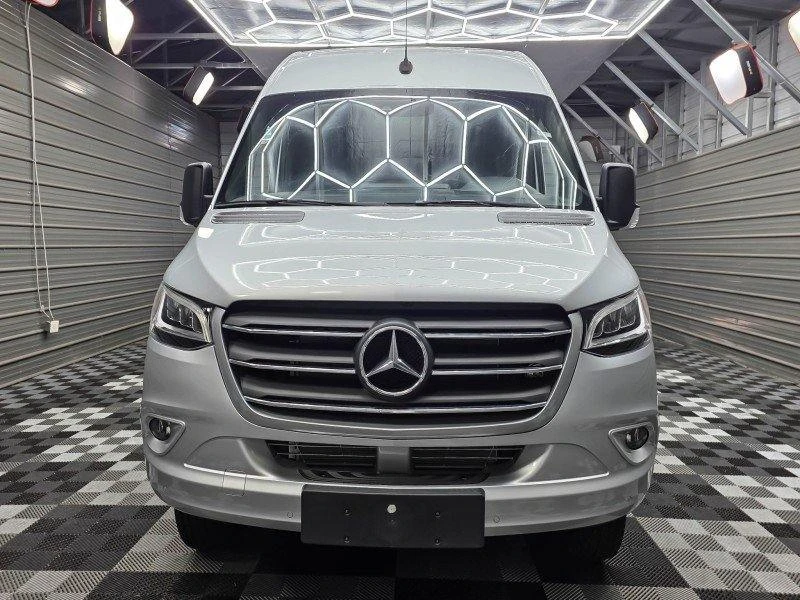 2023 Mercedes-Benz VS30 Sprinter - Image 4 of 20