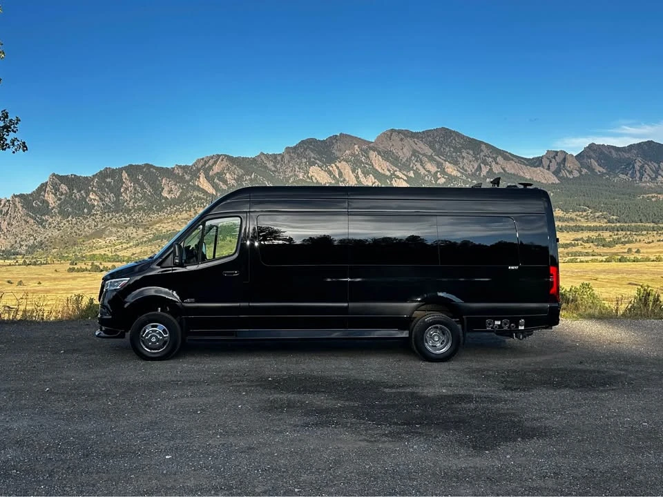 2023 Mercedes-Benz VS30 Sprinter - Image 6 of 17