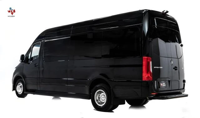 2023 Mercedes-Benz VS30 Sprinter - Image 6 of 12